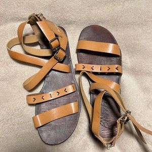 Worn 1-2 times BLOWFISH SANDALS ✨